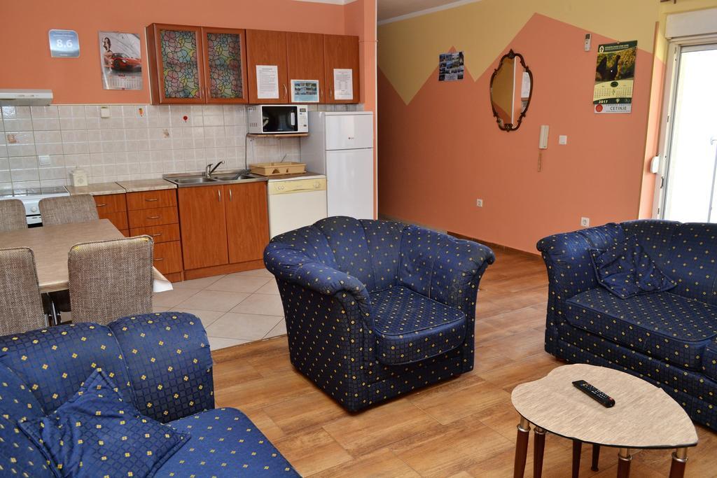 Apartments Villa Marta - Begovic Kotor Kültér fotó