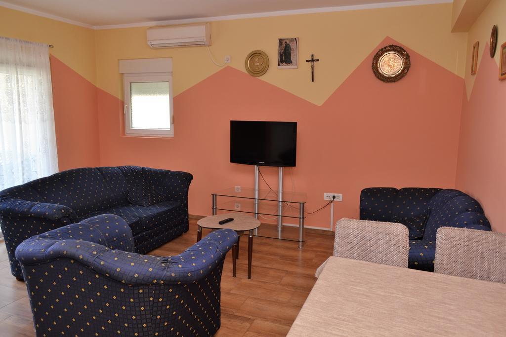 Apartments Villa Marta - Begovic Kotor Kültér fotó
