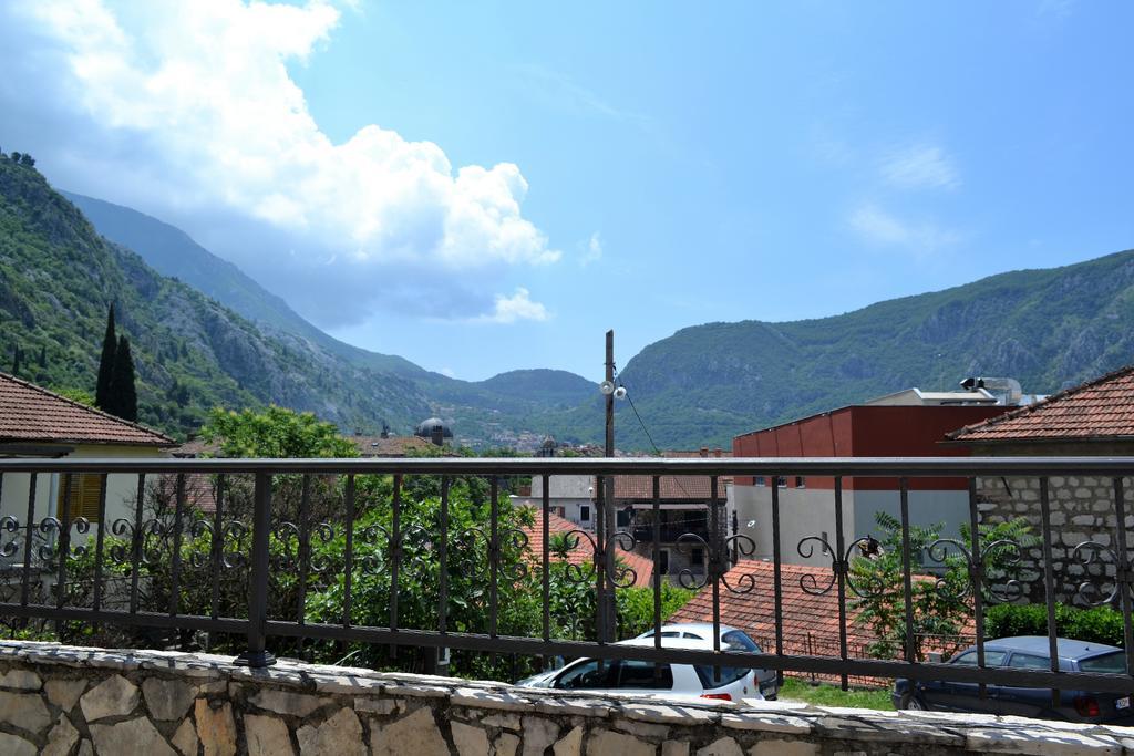 Apartments Villa Marta - Begovic Kotor Kültér fotó