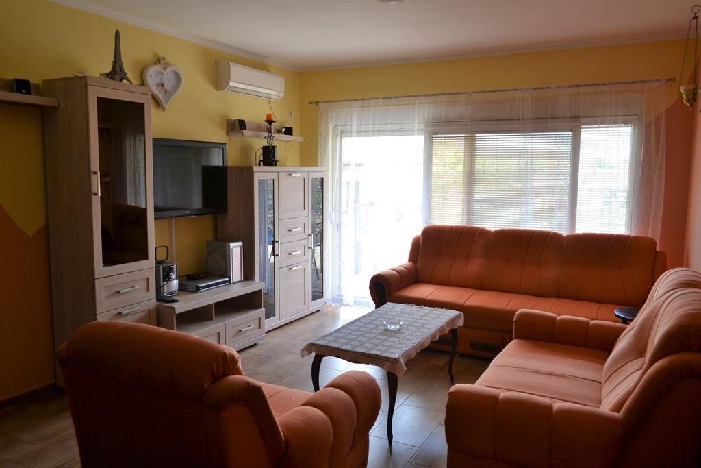 Apartments Villa Marta - Begovic Kotor Kültér fotó